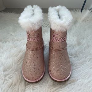 Juicy Couture Pink Fur Boots sz 2